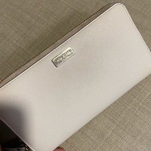 Kate Spade ♠️ Wallet